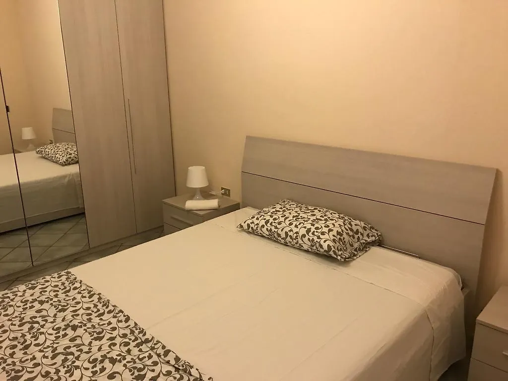 Holiday home Myroom Station In Town 2 Bergamo Italy